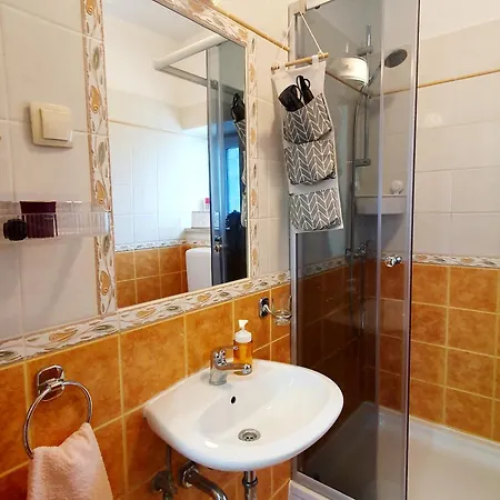 Гостевой дом Diana Gabonjin