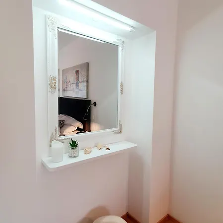 Diana بيت ضيافة Gabonjin