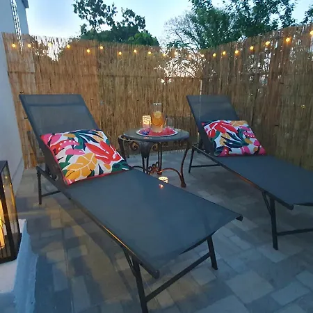 بيت ضيافة Diana Gabonjin